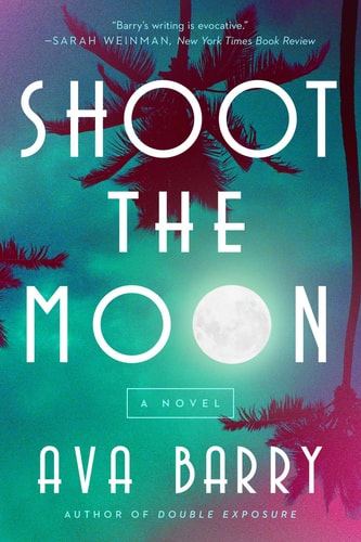 Shoot the Moon (Rainey Hall Mysteries)
